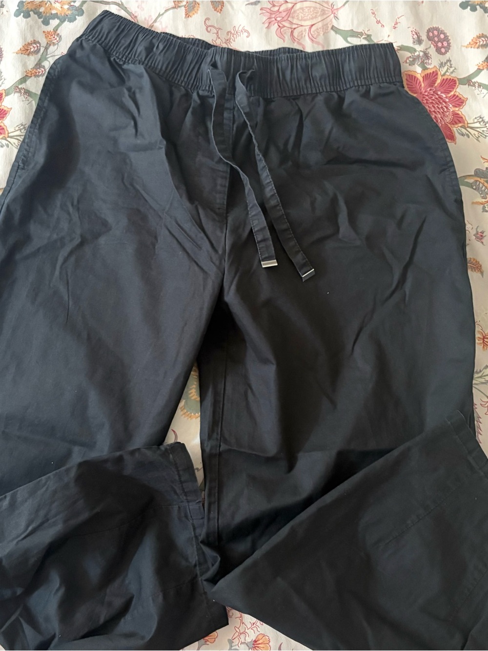 Women’s Black Drawstring Casual Pants small